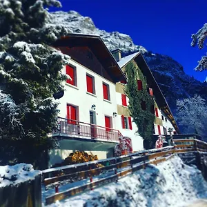 hotel-au-bon-accueil.hotels-rhonealpes.com/